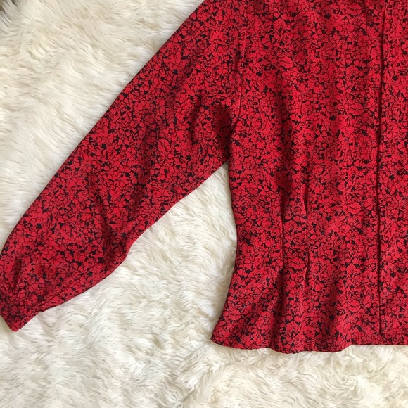 Vintage 1980s Impressions of California Red and Black Floral Blouse - Picture 9 of 15